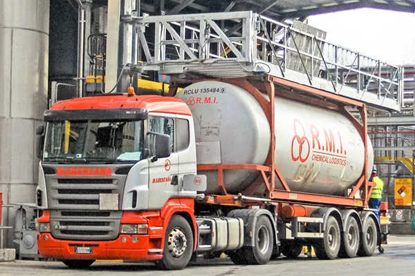 Безопасность работ на автоцистернах