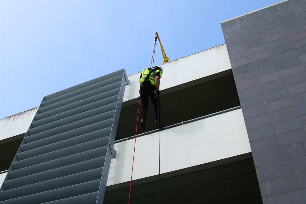 Противовесные анкерные устройства для промышленного альпинизма