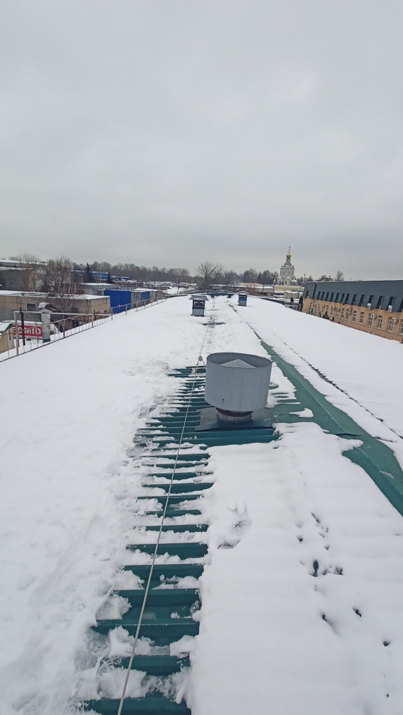 Анкерные линии на кровле из профлиста, анкерный столбик