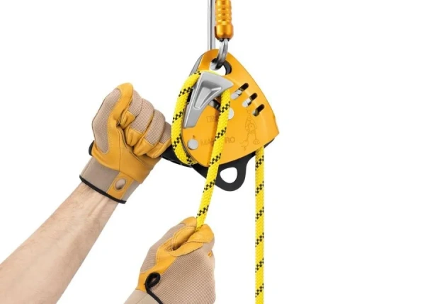 Спусковое устройство MAESTRO S 2026 petzl - купить в интернет-магазине АльпИндустрия-ПРО