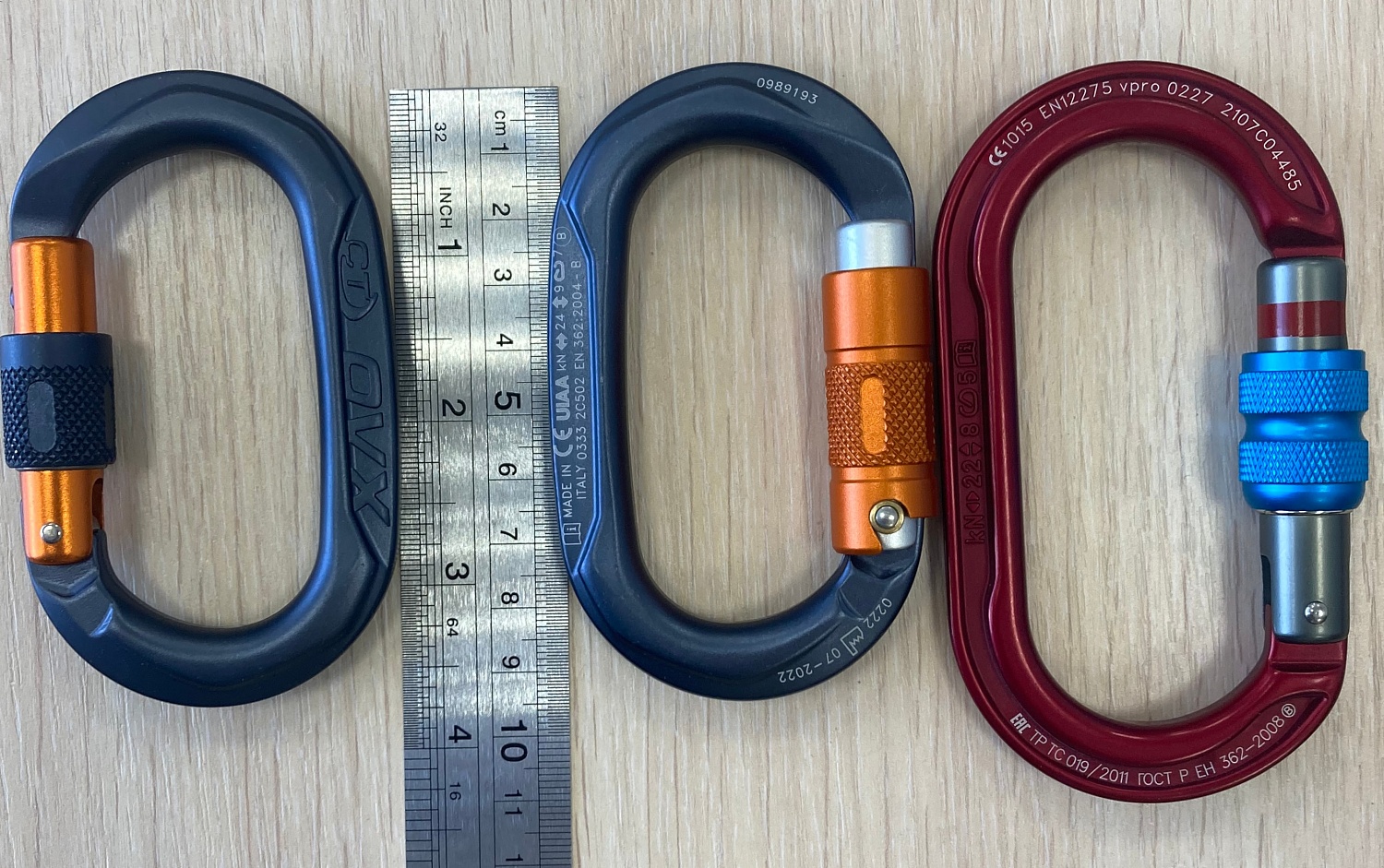 Карабин алюминиевый  Climbing technology OVAL OVX TG
