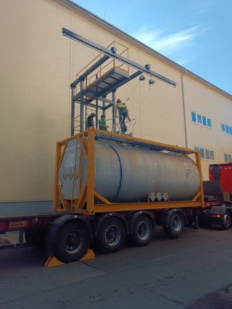 Площадка для обслуживания и осмотра автоцистерн с мостиком и анкерной линией 6м: купить в интернет-магазине