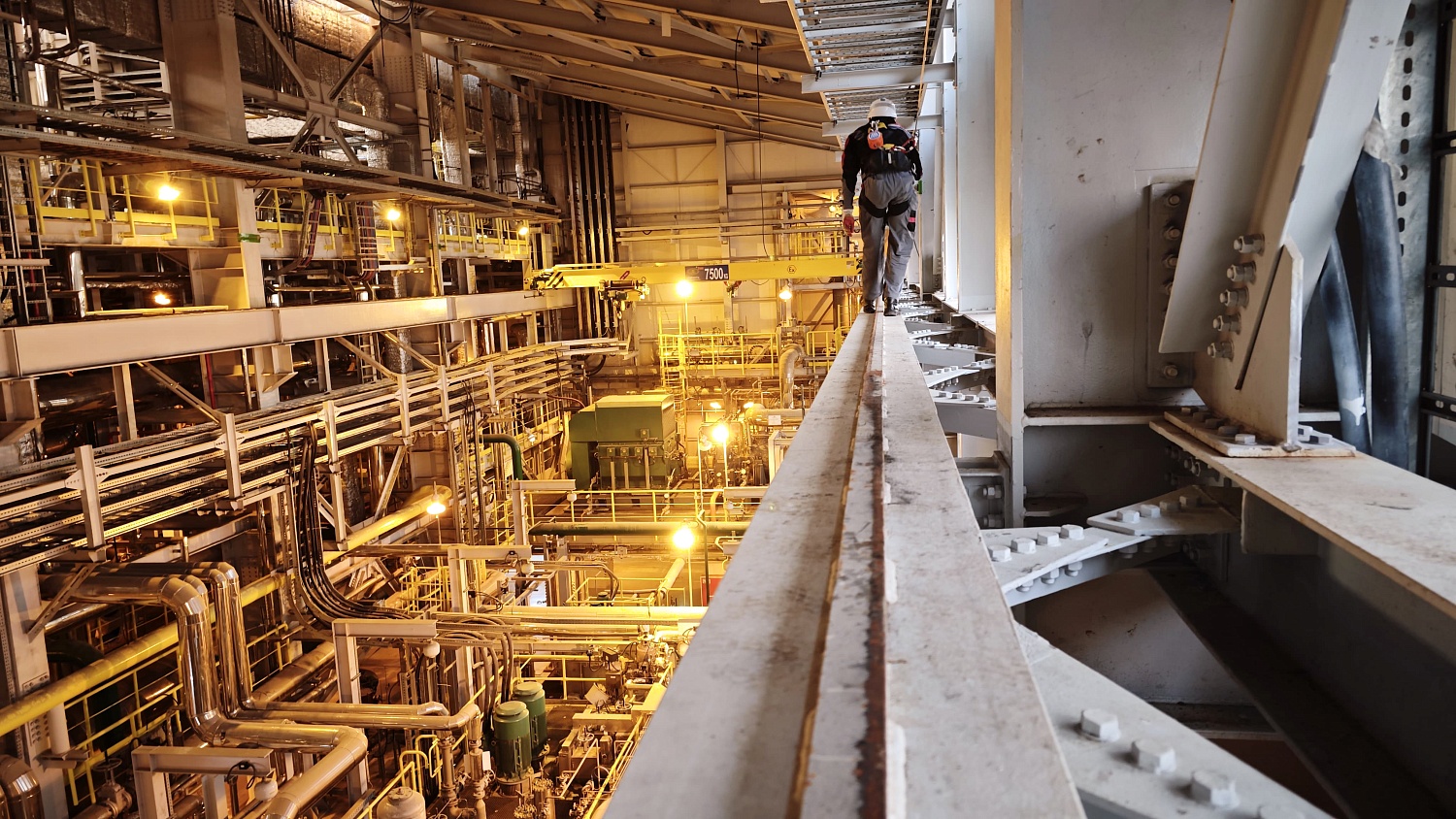 Анкерные линии для подкрановых путей на заводе