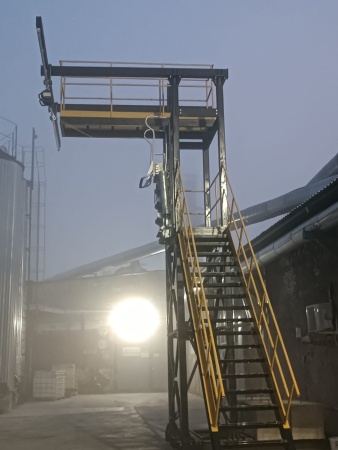 Площадка для обслуживания и осмотра автоцистерн с мостиком и анкерной линией 6м: купить в интернет-магазине