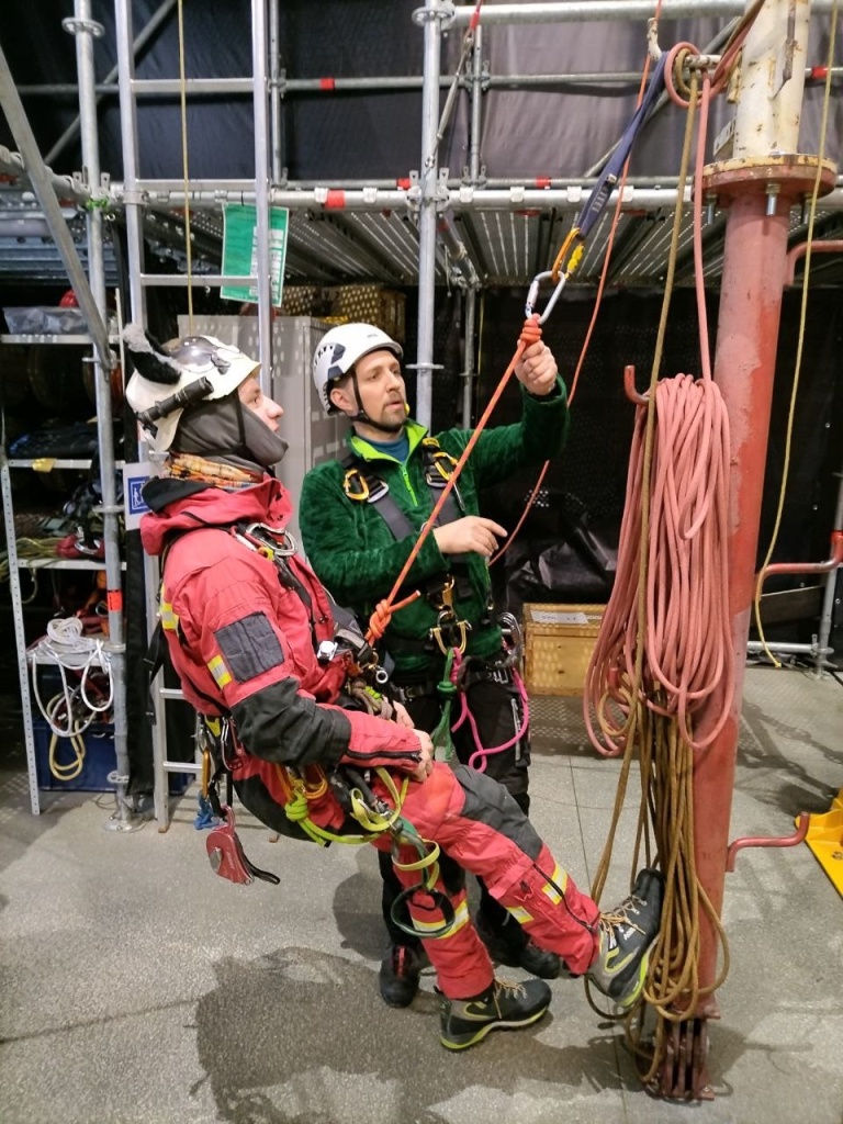 Протяжка уса самостраховки