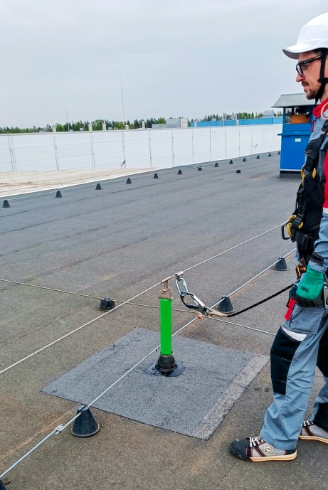 Анкерная линия на кровле