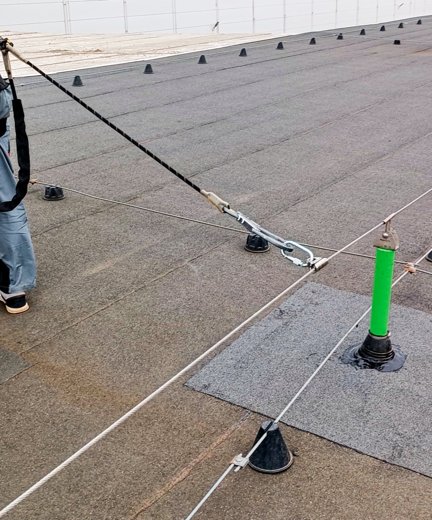 Анкерная линия на кровле Анкерная линия на кровле