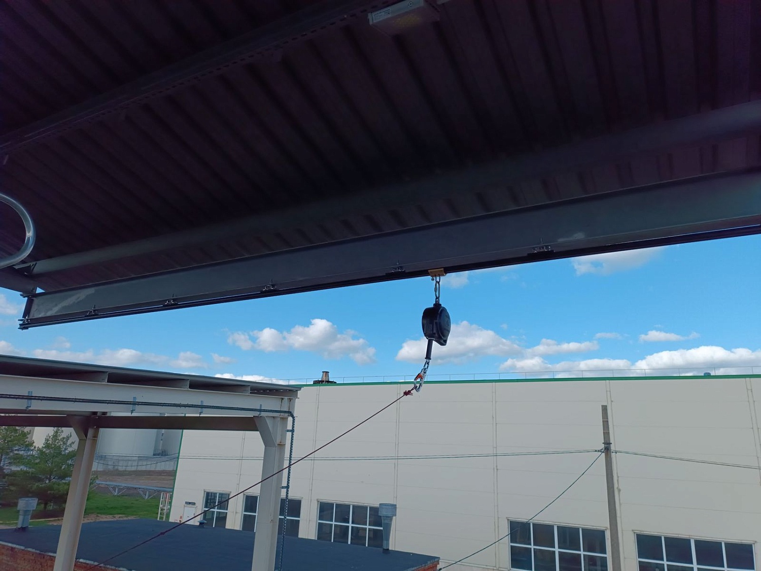 Горизонтальная жесткая анкерная линия High Safety MOST