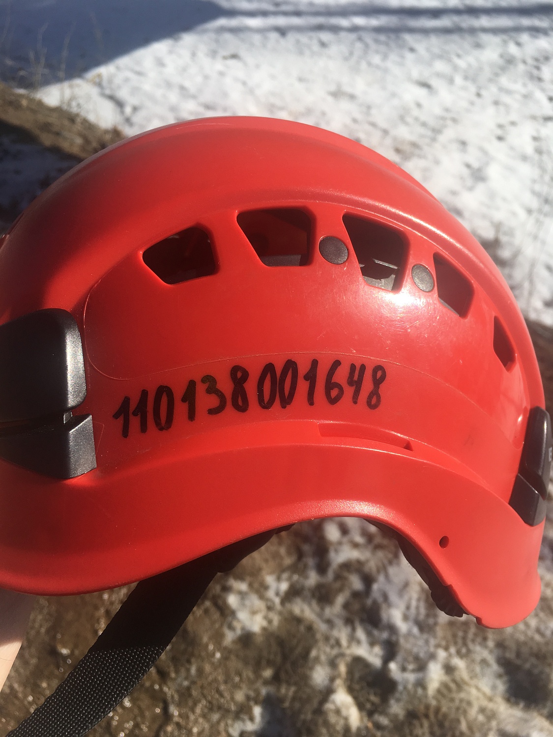 Периодический осмотр СИЗ от падения с высоты: типовые повреждения