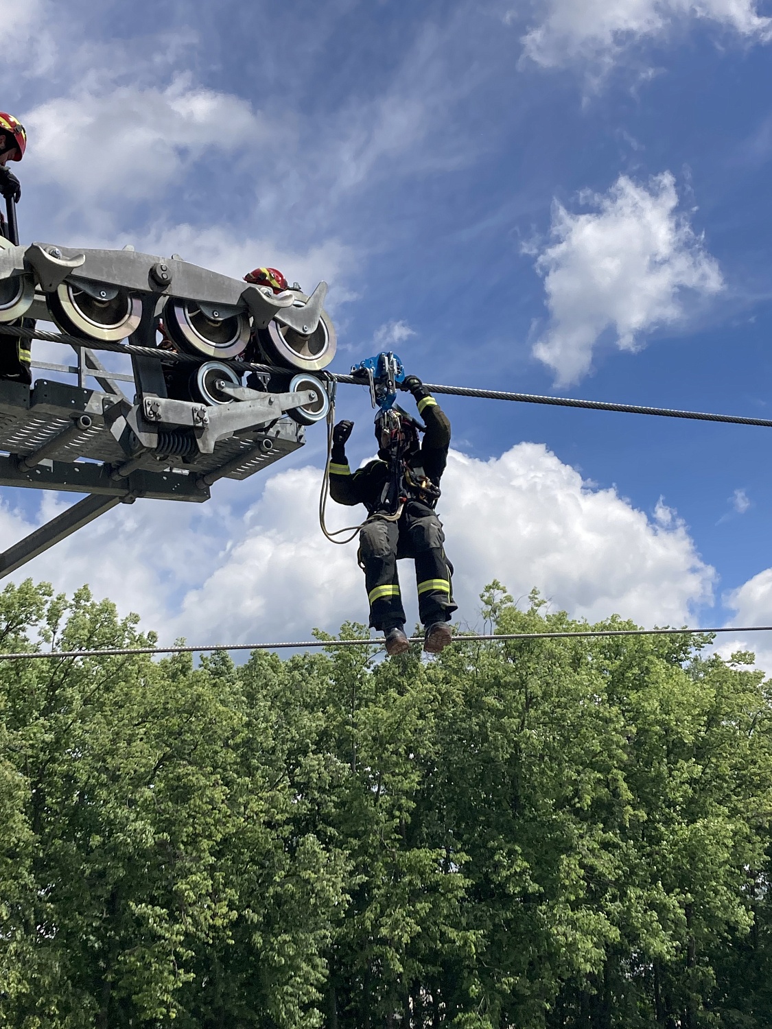 Проект оснащения кабин канатной дороги анкерными устройствами для эвакуации